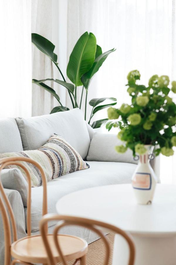 Molly - Boutique * Mollymook